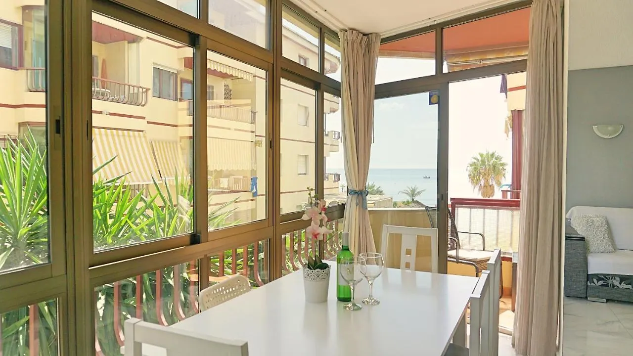 Boutique 1St Beach Line Apartment - Lubina Del Sol Sitio de Calahonda