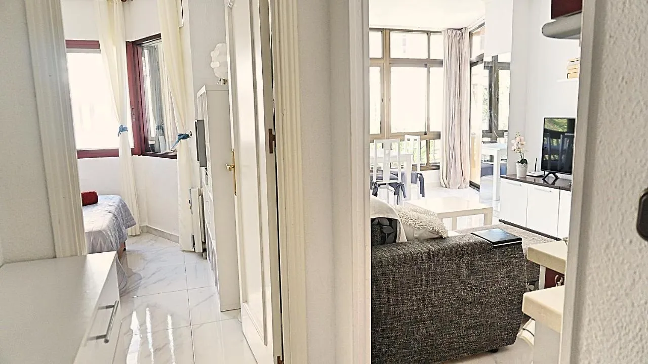 Boutique 1St Beach Line Apartment - Lubina Del Sol Sitio de Calahonda 0*,