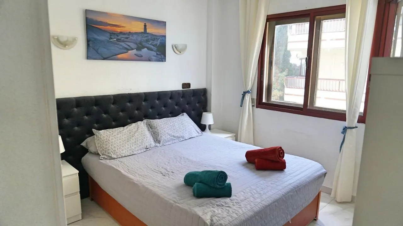 Boutique 1St Beach Line Apartment - Lubina Del Sol Sitio de Calahonda