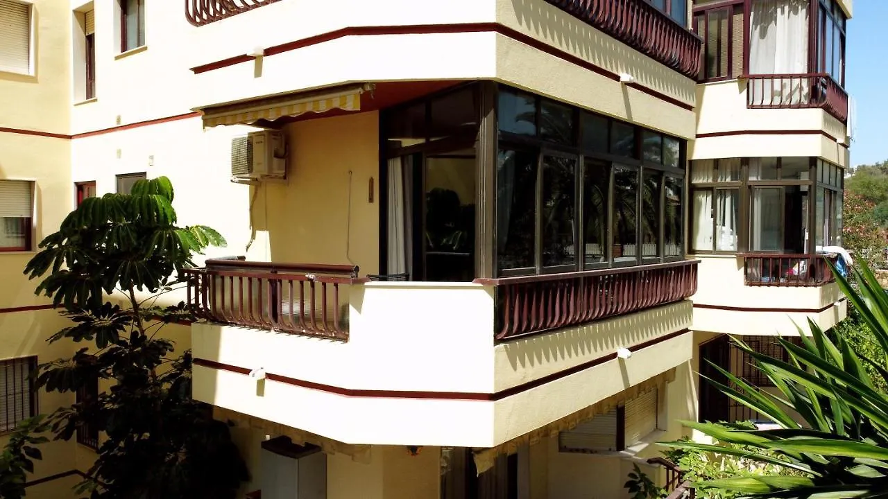 Boutique 1St Beach Line Apartment - Lubina Del Sol Sitio de Calahonda 0*,