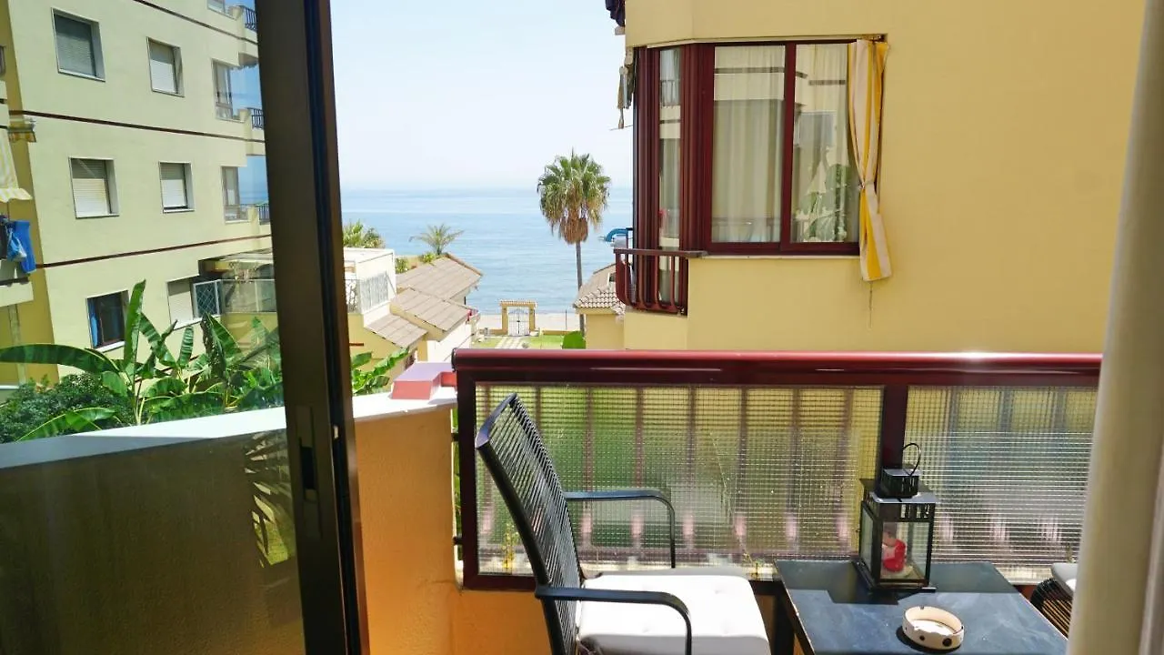 Boutique 1St Beach Line Apartment - Lubina Del Sol Sitio de Calahonda 0*,  Spain